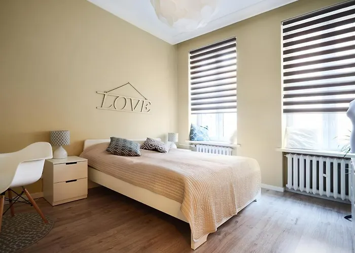 Ropemaker Street Apartament